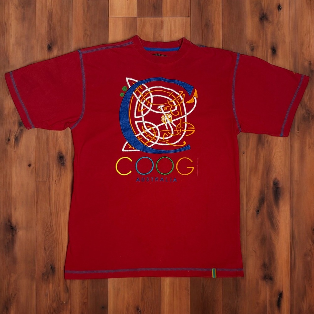 COOGI Australia‎ Graphic T-Shirt Mens Large Embroidered Red Short Sleeve